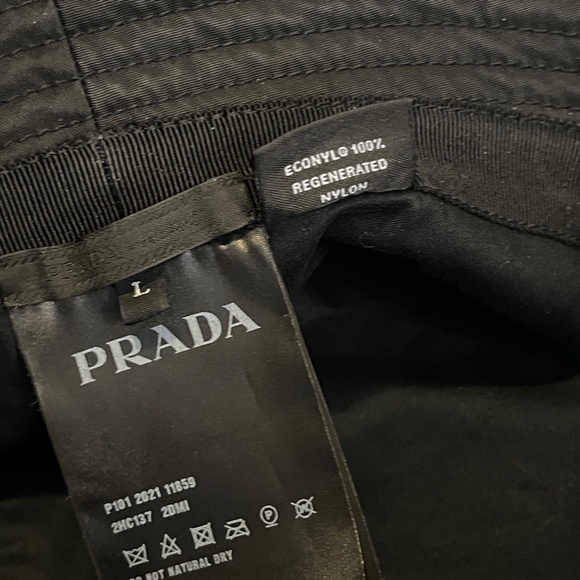 PRADA Re-Nylon black Bucket Hat 2HC137 size large classic style - Picture 13 of 14
